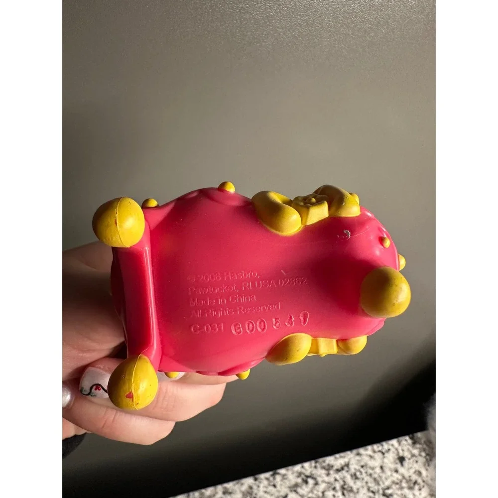 Hasbro Littlest‎ Pet Shop Pink Yellow Chaise Lounge Doll Furniture Accessory